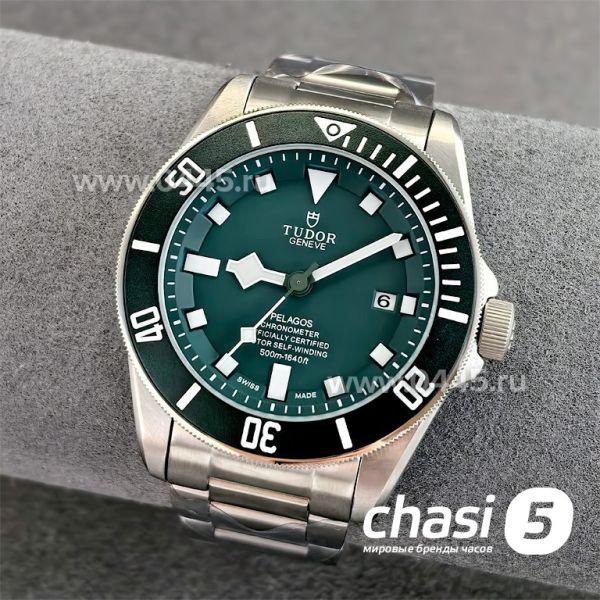 Часы  Tudor Black Bay  (24501)