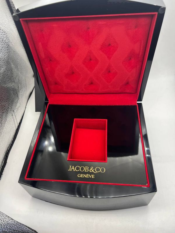 Коробка Jacob Co (255471)
